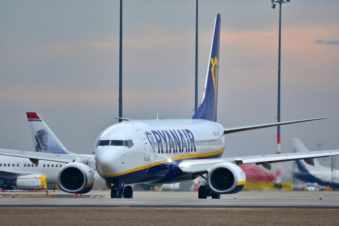 Svarīgi, Ryanair, lidostas, Eiropas Savienība, lidroboti, Urzula fon der Leiena, Maikls O'Līrijs, gaisa telpa, drošība, aizsardzība