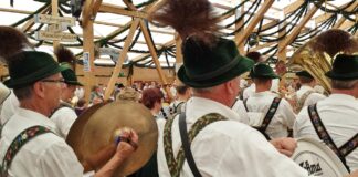 Svarīgi, Vācija, Minhene, Oktoberfest, festivāls, svētki, sprādziens,