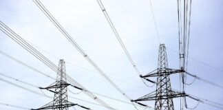 Svarīgi, Igaunija, Latvija, Sāremā, elektrolīnija, gaisa līnija, elektriskie kabeļi, enerģētika, elektrība,