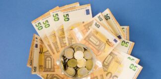 Apvienotais saraksts, partiju finansējums, valsts budžets, Edgars Tavars, politiskās partijas, valsts nauda, likumprojekts, KNAB, caurspīdīgums, finansējuma samazināšana, Latvijas politika, budžeta taupība