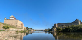 Svarīgi, Igaunija, Krievija, Narva, Ivangoroda, sankcijas pret Krieviju, pārtikas produkti, robežas šķēršošana,