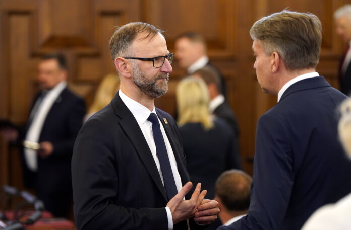 Atis Švinka, Uldis Augulis, ZZS, ministra demisija, satiksmes nozare, sabiedriskais transports, Rail Baltica problēmas, airBaltic valsts atbalsts, reisu samazinājums, transporta reforma