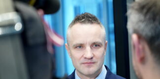 Stambulas konvencija, Edgars Rinkēvičs, Edgars Pastars, prezidenta lēmums, otrreizējā caurlūkošana, Saeima, konvencijas denonsēšana, vardarbība pret sievietēm, tautas nobalsošana, varas dalīšana, konstitucionālās tiesības, starptautiskās saistības, Latvijas likumi