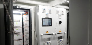 AST tarifi, elektroenerģijas pārvades tarifs, SPRK tarifi, elektrības cenas Latvijā, elektroenerģijas pārvade 2026, AST investīcijas, pārvades tīkla izmaksas, Latvija enerģētika, uzņēmumu elektroenerģijas izmaksas,