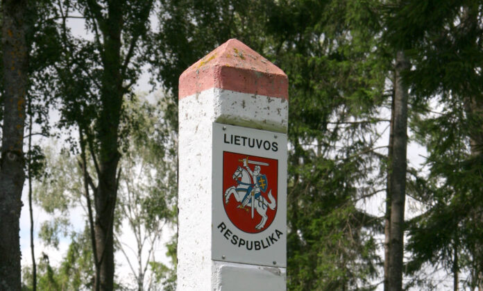 Lietuva, Baltkrievija, Medininku robežpunkts, Šalčininku robežpunkts, robežpunktu atvēršana, kontrabandas baloni, robežas slēgšana, kravas automašīnas Baltkrievijā,