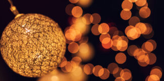 novembris, novembra dekorēšana, gaismiņu idejas, Latvijas svētku dekori, DIY lukturīši, mājas dekori, sveču idejas, mājīgums novembrī, ģimenes aktivitātes, bērniem draudzīgas idejas,