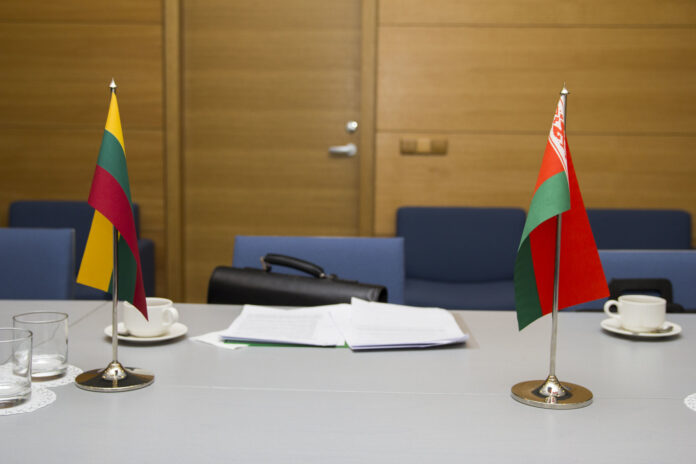 Svarīgi, Lietuva, Baltkrievija, Lietuvas-Baltkrievijas robeža, gaisa baloni ar kontrabandu, meteoroloģiskie baloni, kontrabanda, Eiropas Savienība, diplomātiskā nota, diplomātiskais protests, gaisa satiksmes traucējumi,