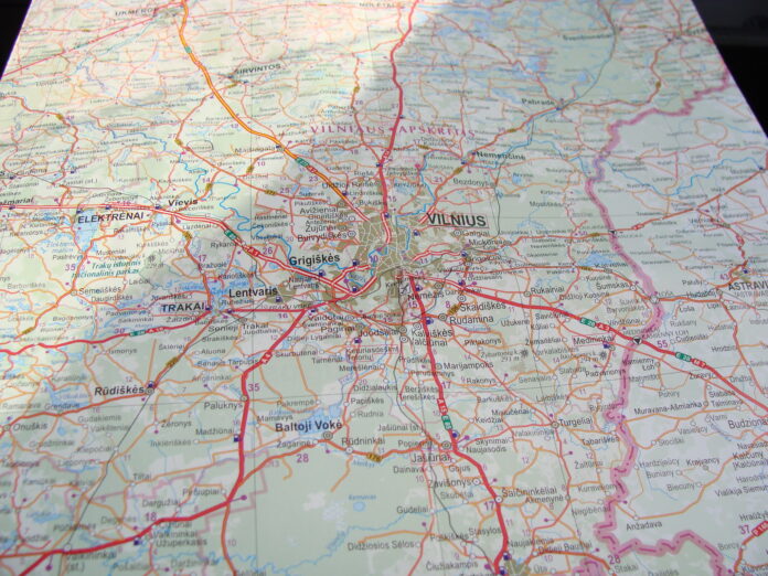 Svarīgi, Lietuva, Viļņa, Ķēstutis Budris, Viļņas lidosta, Eiropas Savienība, NATO, Aleksandrs Lukašenko, Baltkrievija, hibrīduzbrukums, Lietuvas-Baltkrievijas robeža, kontrabandas baloni, sankcijas