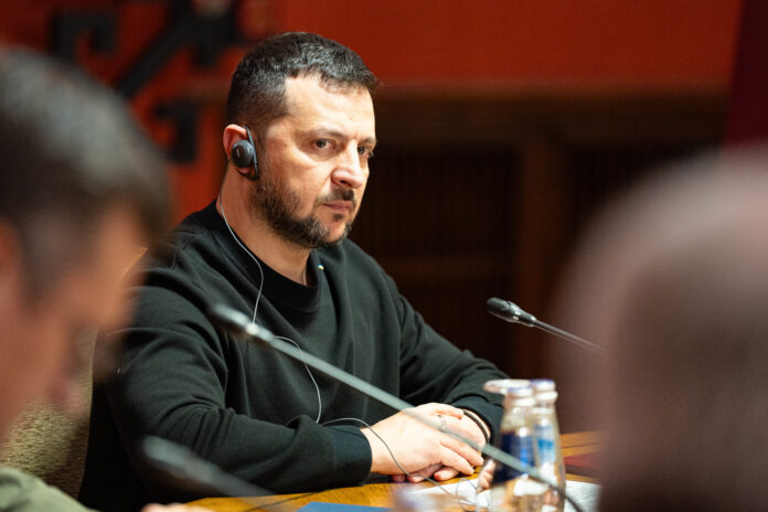 Svarīgi, Ukraina, karš Ukrainā, Volodimirs Zelenskis, miera plāns, vēlēšanas, kara laika likumi, Donalds Tramps, ASV