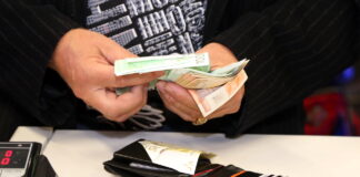 vidējā alga Latvijā, algas 2025, CSP dati, bruto alga, neto alga, algas pieaugums, darba samaksa Latvijā, vidējā alga reģionos, algas nozarēs, Rīga Latgale atalgojums, darba tirgus tendences,