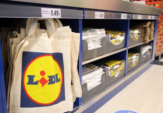 Lidl Latvija, PTAC, patērētāju tiesības, garantija, elektropreču garantija, preces defekts, naudas atmaksa, preces apmaiņa, Patērētāju tiesību aizsardzības likums, Zaiga Liepiņa