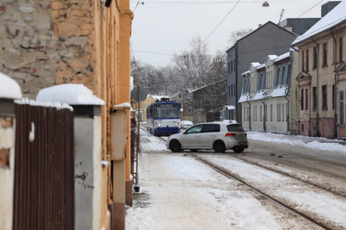 Rīgas algas, vidējā alga Rīgā 2024, Skanste alga, Mežaparks alga, Rīgas algu karte, algas apkaimēs, Rīgas attīstības programma, Rīgas statistika, Rīgas ienākumi, Rīgas apkaimes vidējā alga,