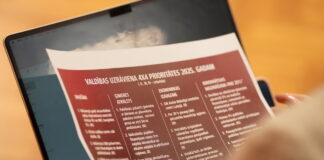 valdības restarts, birokrātijas mazināšana, Latvijas valdība, Jānis Endziņš, valdības uzrāviens, birokrātija Latvijā, politiskie reitingi, valdības kritika, Saeimas vēlēšanas 2026, valsts pārvalde, politiskā atbildība, ministru nomaiņa, valdības darba izvērtējums