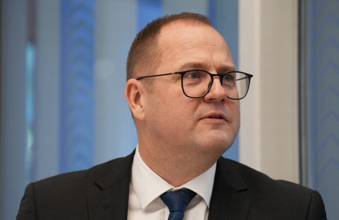 Jūras aizsargājamās teritorijas, dabas aizsardzības plāns, Raimonds Čudars, VARAM, zvejnieku iebildumi, piekrastes zvejnieki, jūras plāns apturēts,