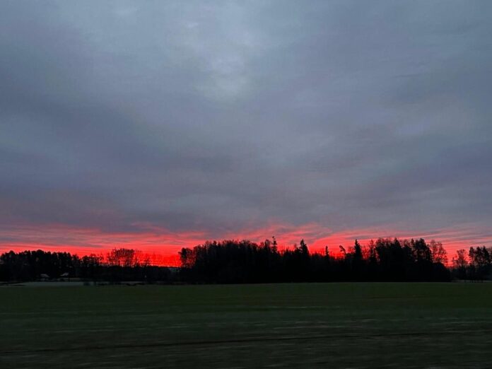 laikapstākļi Latvijā, pirmssvētku laikapstākļi, anticiklons, migla naktīs, gaisa temperatūra, nokrišņu prognoze, laikapstākļi nedēļai, sinoptiķu prognoze, vējš Latvijā, laikapstākļi nākamnedēļ
