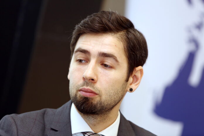 Krievija, hibrīdkarš, hibrīddraudi, Krievijas ietekmes operācijas, Eiropas drošība, NATO, Krievija Eiropā, Krievijas politika, dezinformācija, sabotāža, Baltijas jūra, vēlēšanu ietekmēšana, Ukraina, Krievijas režīms, Vladimirs Putins