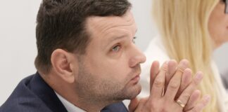 invaliditātes sistēma Latvijā, invaliditātes reforma, Valsts kontroles revīzija, invaliditātes atbalsts, Labklājības ministrija, cilvēki ar invaliditāti, sociālie pakalpojumi, VDEĀVK, bāriņtiesas, sociālā politika