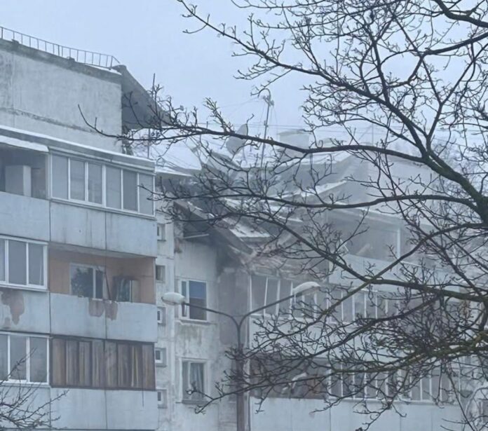 gāzes sprādziens Rīgā, sprādziens Torņakalnā, nelaime Rīgā, daudzdzīvokļu māja, ēkas sabrukums, evakuācija Rīgā, VUGD, Valsts policija, Neatliekamā medicīniskā palīdzība, Rīgas dome, sociālā palīdzība, krīzes pabalsts, Bauskas iela