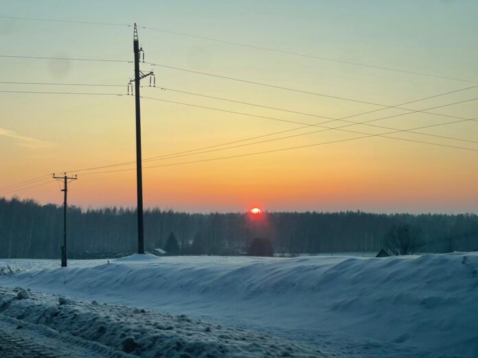 laika prognoze Latvijā, sals Latvijā, aukstums, gaisa temperatūra, sniegs, austrumu vējš, LVĢMC, laika apstākļi, laikapstākļi Latvijā, sals līdz -24 grādiem, nedēļas nogales laiks