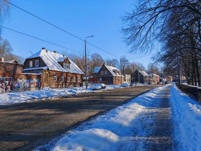 laika prognoze Latvijā, stiprs sals, anticiklons, sals līdz –30 grādiem, ziemas laikapstākļi, aukstums Latvijā, gaisa temperatūra, sauss laiks, februāra sals, laiks brīvdienās