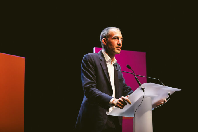 Svarīgi, Francija, ASV, Žans Noels Barro, Čārlzs Kušners, Donad Tramps, ASV administrācija, Rafaels Gluksmans, divpusējās attiecības, diplomātija