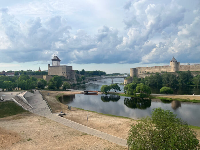 Svarīgi, Igaunija, Igaunijas-Krievijas robeža, Krievija, Marguss Cahkna,