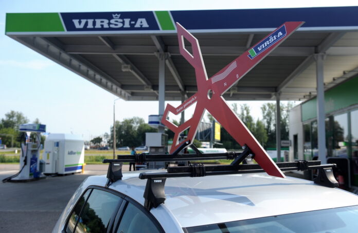 Virši-A, Virši, Jānis Vība, degvielas tirgus Latvijā, degvielas tirgus konsolidācija, degvielas staciju pārņemšana, mazās degvielas stacijas, tirgus līderis degvielas nozarē, degvielas cenu regulējums, ETS II, emisiju tirdzniecības sistēma, Nasdaq Riga First North, Virši finanšu rezultāti, degvielas nozares investīcijas