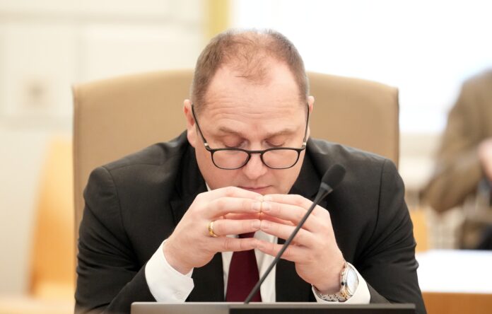 Raimonds Čudars, neuzticība ministram, Saeima, VARAM, Nacionālā apvienība, NA, demisija,