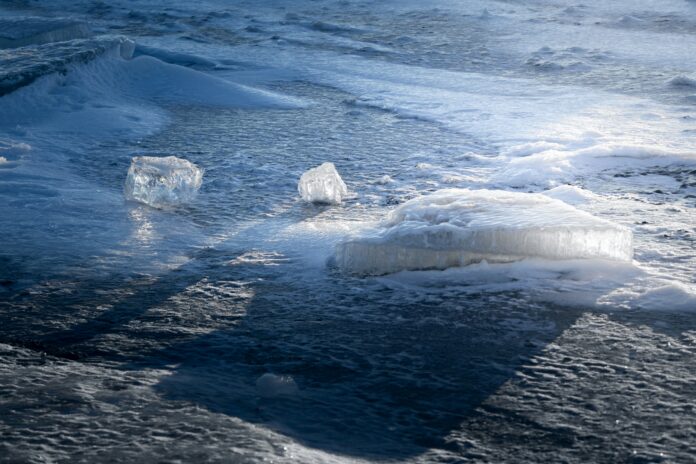 Svarīgi, Igaunija, Rīgas jūras līcis, Somu līcis, ledlauži, kuģu satiksme, ziemas laika apstākļi,