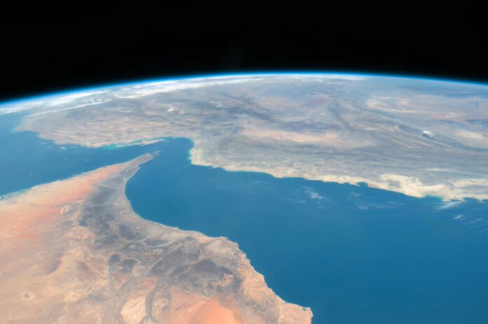 Svarīgi, Hormuzas šaurums, Irāna, Omāna, Persijas līcis, ASV, Eiropas Savienība, aizsardzība, kuģniecība, nafta, loģistika,