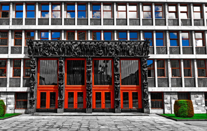 Svarīgi, Slovēnija, Roberts Golobs, liberāļi, populisti, parlamenta vēlēšanas, Janezs Jansa, koalīcijas veidošana,