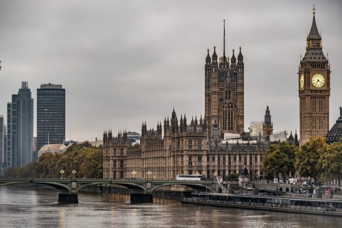 Svarīgi, Lielbritānija, Lordu palāta, parlamenta augšnams, Kīrs Stārmers, Tonijs Blērs, leiboristi,