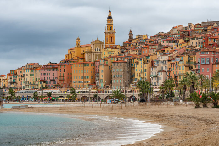 Svarīgi, Francija, Nikolā Sarkozī, Luijs Sarkozī, pašvaldību vēlēšanas, Mentona, Franču Rivjēra, labējie, ASV politika,