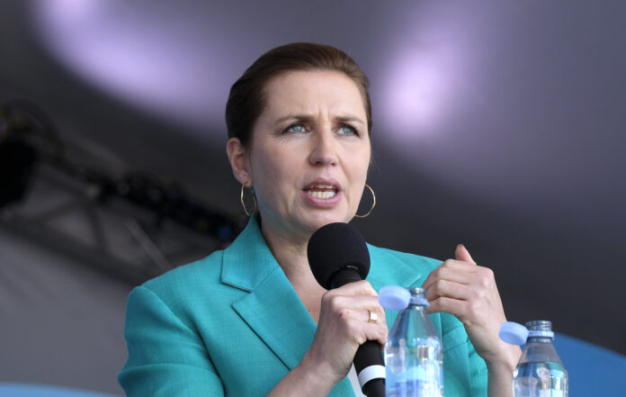 Svarīgi, Dānija, Mete Frederiksena, Larss Loke Rasmusens, parlamenta vēlēšanas, sociāldemokrāti