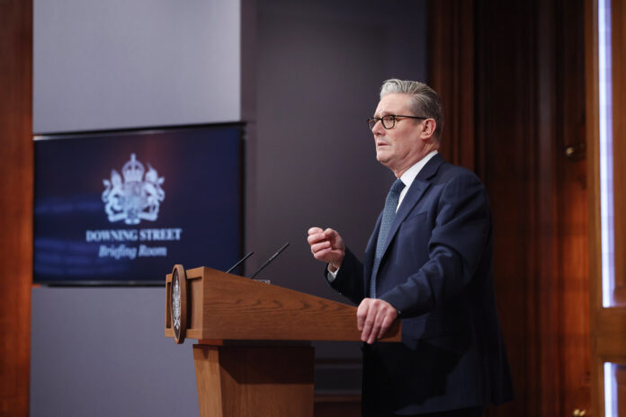 Svarīgi, Lielbritānija, Krievijas nafta, ēnu flote, Krievija, karš Ukrainā, Kīrs Stārmers,