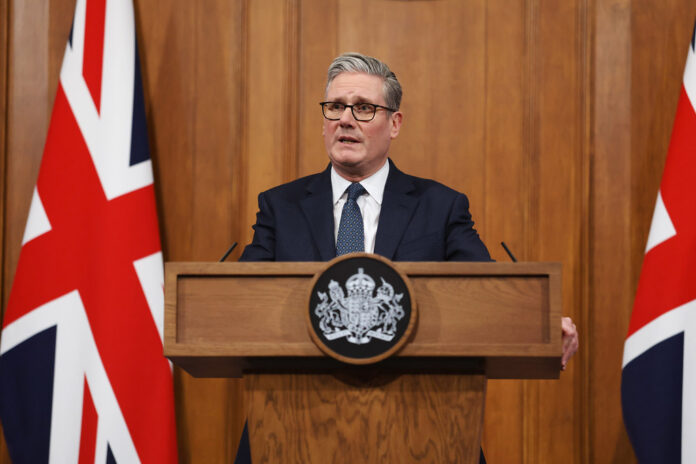 Svarīgi, Ukraina, Lielbritānija, Kīrs Stārmers, Volodimirs Zelenskis, karš Ukrainā, Tuvie Austrumi