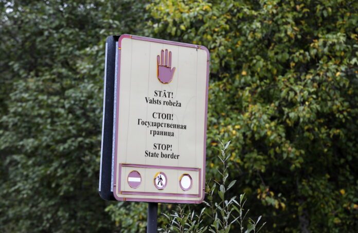 drona sprādziens Latvijā, Krāslavas novads drons, Svariņu pagasts, Krievijas drons Latvija, NBS Latvija, Latvijas gaisa telpa incidents, militārie incidenti Latvijā, drošība Latvijā,