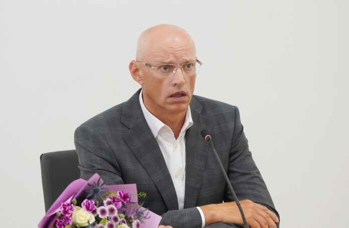 Jūrmala dome, Gatis Truksnis, Jūrmalas opozīcija, pašvaldības amati, mēra birojs, pašvaldību politika, algu izmaiņas, biroja vadītāja vietnieks, Latvijas pašvaldības