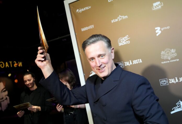 Normunds Rutulis, braukšana reibumā Latvijā, dziedātājs Normunds Rutulis, avārija Rīgā, kriminālatbildība par braukšanu dzērumā, Valsts policija Latvija, prokuratūra Latvija, alkohols pie stūres, Krimināllikums Latvijā, satiksmes negadījums Rīgā