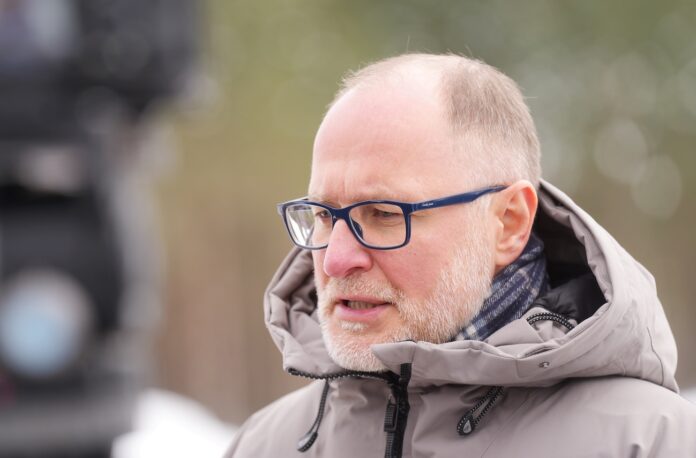 pretgaisa aizsardzība Latvija, droni Latvijā, Andris Sprūds, gaisa telpas drošība Latvija, Krāslavas drona incidents, Ukrainas droni, Baltijas drošība, elektroniskā karadarbība, NBS Latvija, robežas drošība Latvija