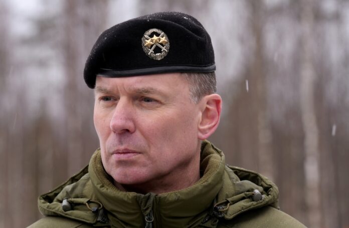 drona incidents Latvija, Krāslavas novads drons, NBS Pudāns, bezpilota lidaparāts Latvijā, gaisa telpas drošība Latvija, iedzīvotāju brīdināšana, civilā aizsardzība Latvija,