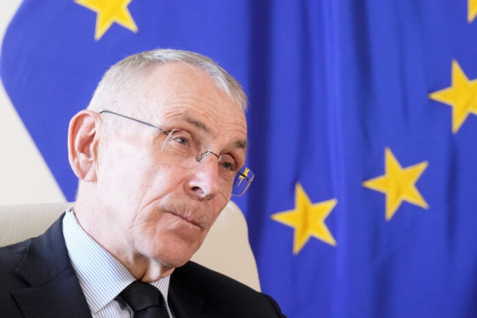 vēja parki Latvijā, enerģētikas drošība, Andris Piebalgs, Latvijas energosistēma, nacionālā drošība, enerģētikas infrastruktūra, Ukrainas pieredze, Krievijas uzbrukumi, elektroapgāde Latvijā