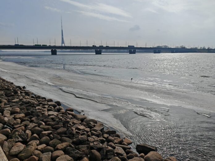 laika prognoze Latvijā, laikapstākļi Latvijā, sinoptiķu prognoze, lietus Latvijā, migla Latvijā, temperatūra Latvijā, brīvdienu laika prognoze, pavasara laiks Latvijā, siltums Latvijā +15 grādi, LVĢMC prognoze