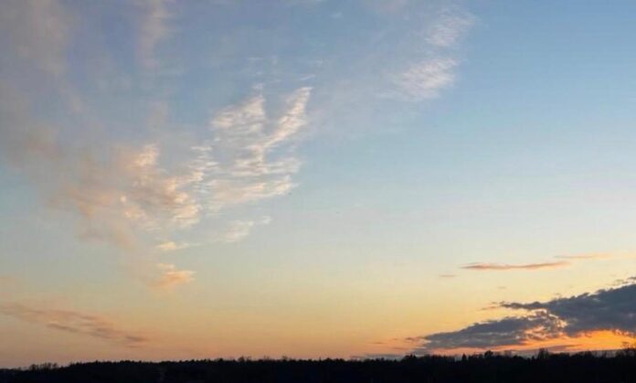 laika prognoze Latvijā, laikapstākļi brīvdienās, lietus Latvijā, slapjš sniegs, migla Latvijā, temperatūra Latvijā, sinoptiķi prognoze, pavasara laiks, nedēļas nogales laiks