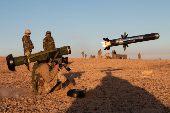 Svarīgi, Igaunija, ASV, Hanno Pevkurs, Pīts Hegsets, aizsardzība, brūņojums, Javelin, HIMARS