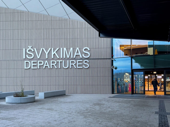 Svarīgi, Lietuva, emigrācija, Vācija, Norvēģija, Lielbritānija, nodokļu paradīzes, Apvienotie Arābu Emirāti,