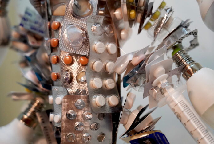 medikamentu cenas Latvijā, veselības aprūpes izmaksas, RAKUS, Austrumu slimnīca, inflācija Latvijā, medicīnas izmaksas, zāļu cenu pieaugums, veselības budžets, Vadims Beļuns