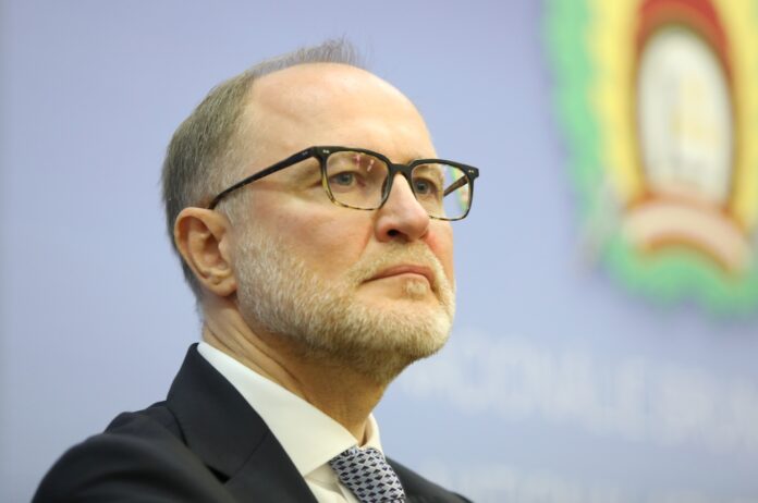 Andris Sprūds, Sprūda demisija, Saeimas balsojums, gaisa telpas drošība Latvija, dronu incidenti Latvijā, aizsardzības ministrs Latvija, LPV neuzticība