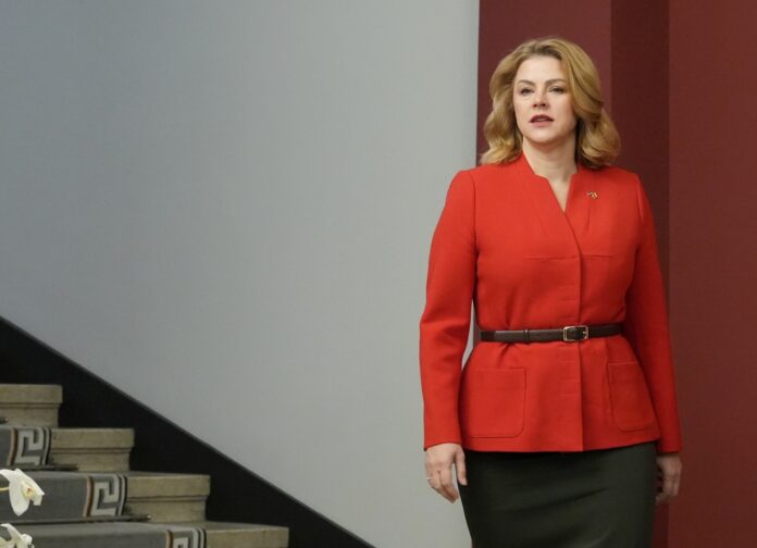 Evika Siliņa, Valsts civildienesta likums, ierēdņu atstādināšana, KNAB Latvija, EPPO Latvija, IT iepirkumu lieta, korupcija Latvijā, valsts amatpersonas, kriminālprocess Latvijā