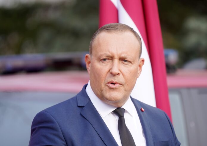 nelegālā migrācija Latvijā, Latvijas robeža, Baltkrievija migranti, Tuvie Austrumi karš, Rihards Kozlovskis, migrācijas spiediens, robežapsardzība Latvijā, pakistānas viesstrādnieki, robežsardze Latvija, migrācijas risks